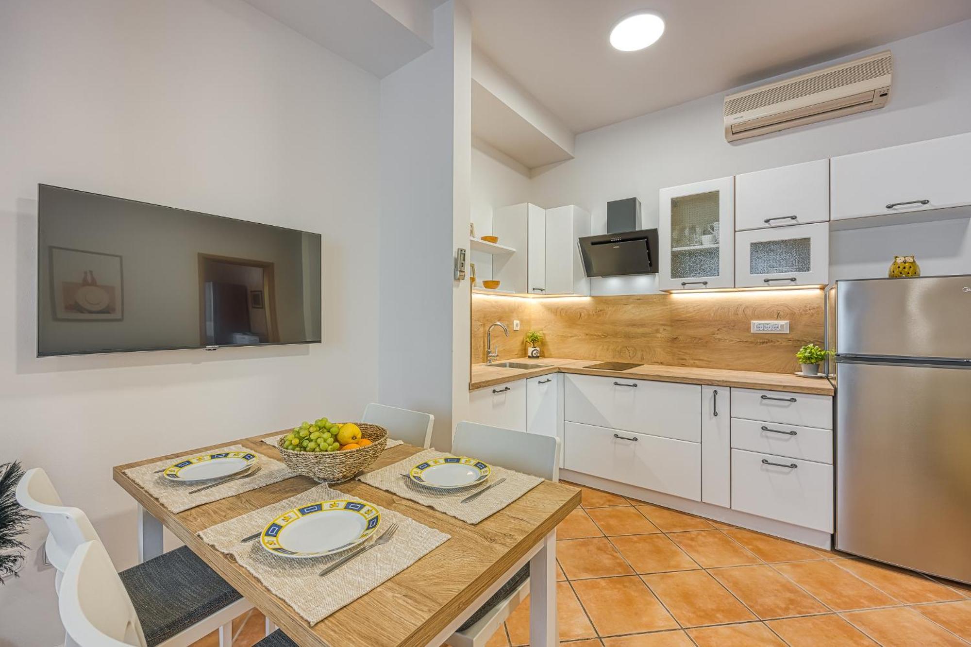 Casa Mareva Hotell Poreč Rom bilde
